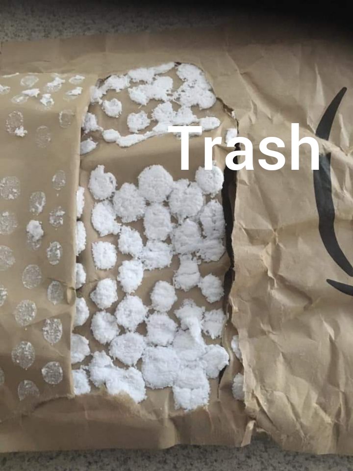 Amazon Mailers a little more green